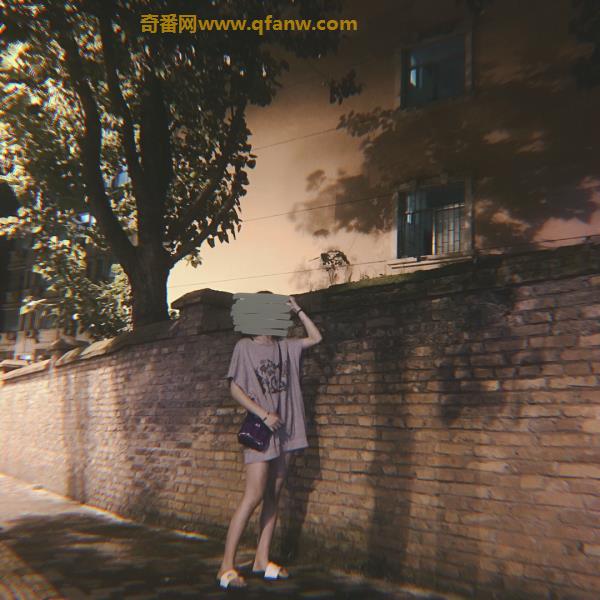 爆乳妹子萌儿凯莉(陈婷)写真欣赏，极品乳量加逆天长腿超正点