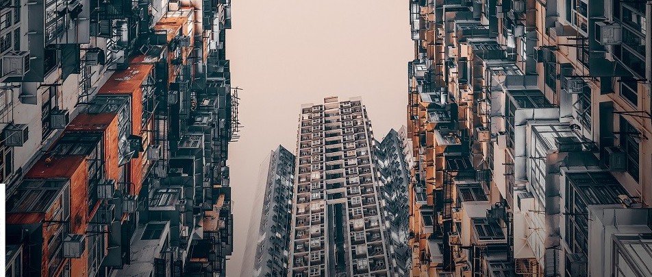 香港经济前路|《财经》封面