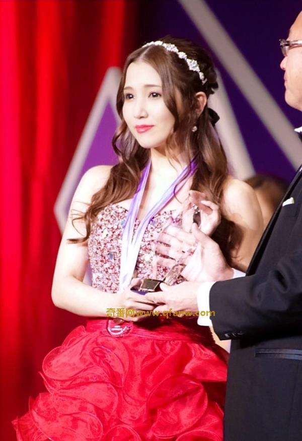 友田彩也香最新状况介绍，她将何去何从呢？