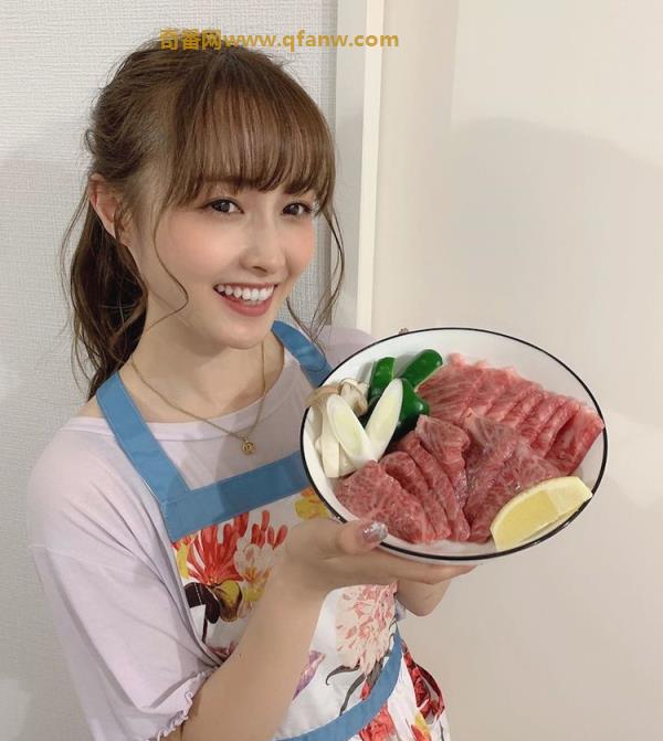 樱花妹光沙子misako个人简介，迷人的疗愈笑容超甜