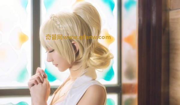 最终幻想15露娜COS  青蝉超唯美诠释温柔又坚毅的美女公主